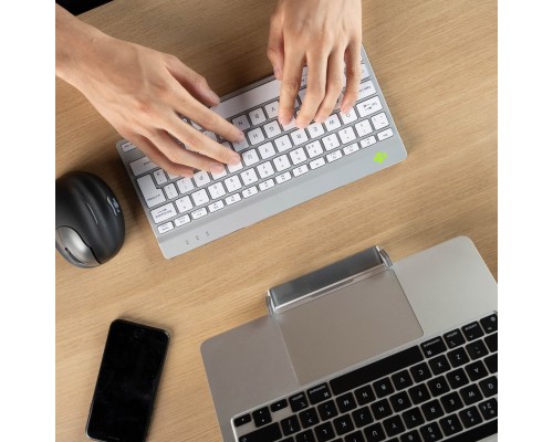 R-Go Tools Ergonomic keyboard R-Go Compact Break, compact keyboard with break software, QWERTY (IT), Bluetooth, white, Mini, Wireless, Bluetooth, Scissor key switch, QWERTY