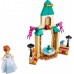LEGO Disney Dziedziniec zamku Anny (43198)
