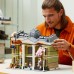 Музей естественной истории LEGO Iconic (10326)
